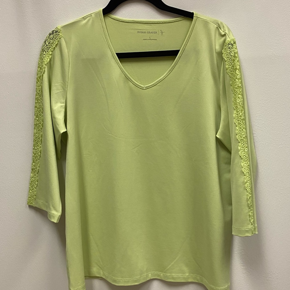 Light Green Susan Graver Top with Lace on Sleeves